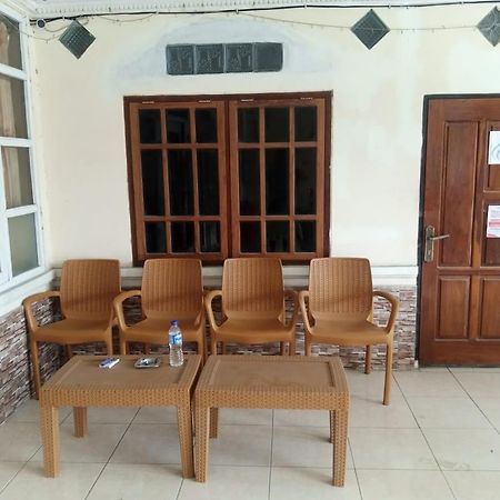 Hotel Surya Jaya WEST PAPUA Екстер'єр фото